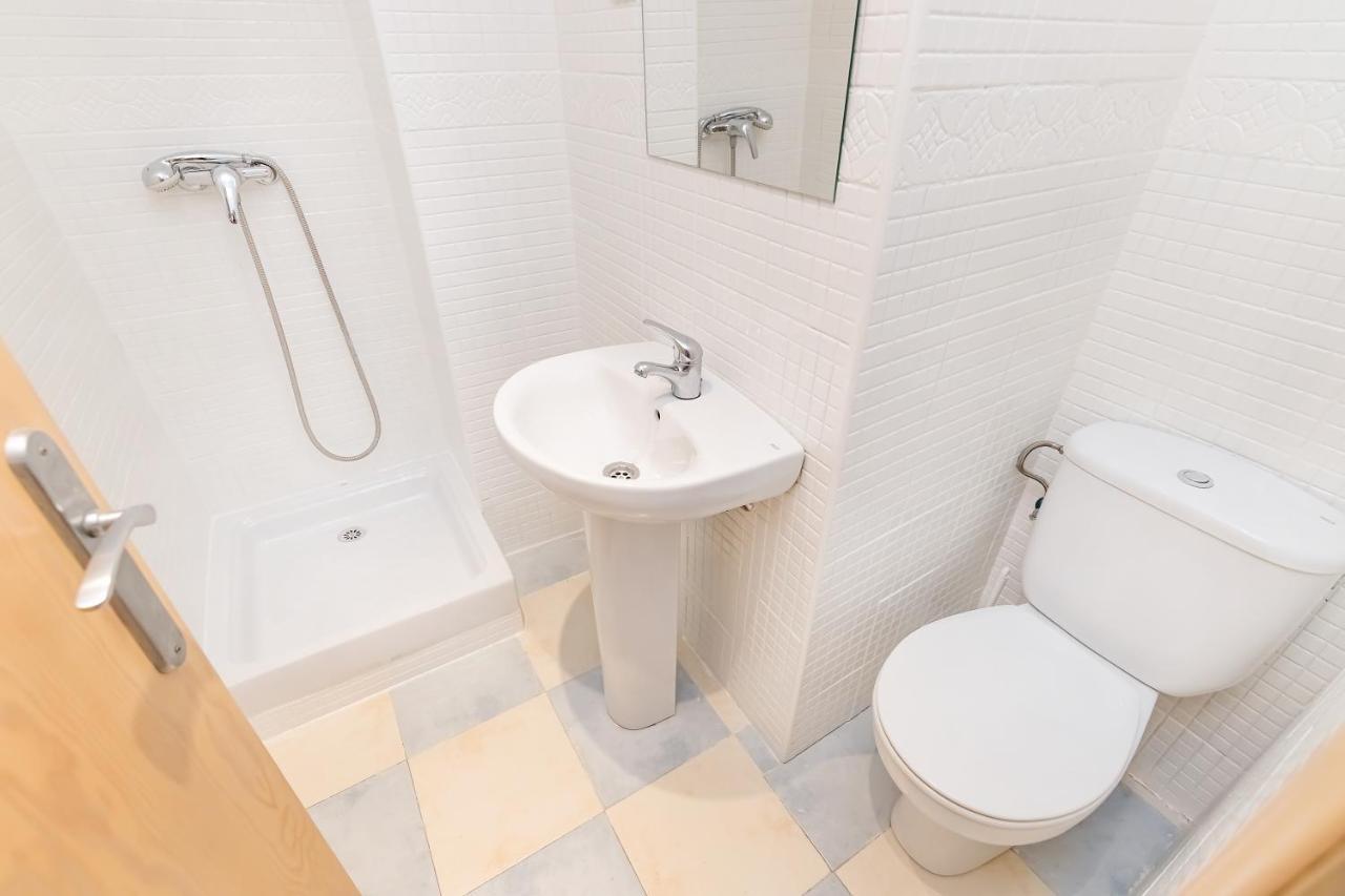 Apartmán Bhost - Paseo De La Malagueta Màlaga Exteriér fotografie